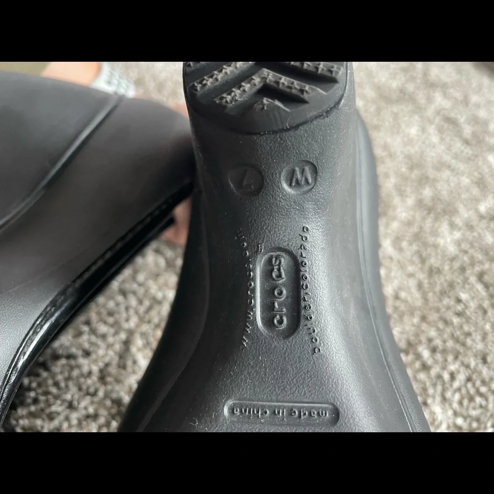 CROCS Black Wedge Pumps
